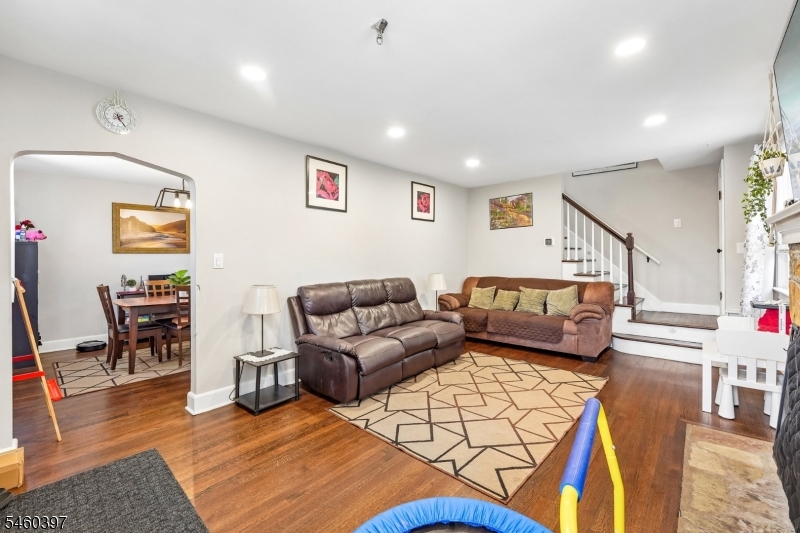 731 Mayflower Avenue Lawrence NJ 08648