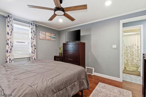 145 Canterbury Avenue North Arlington NJ 07031