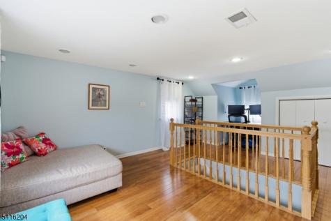 145 Canterbury Avenue North Arlington NJ 07031