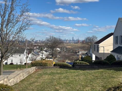 145 Canterbury Avenue North Arlington NJ 07031