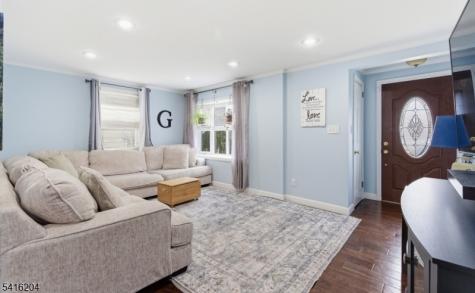 145 Canterbury Avenue North Arlington NJ 07031