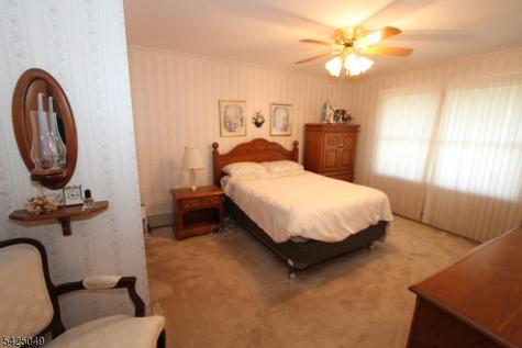 28 Taylor Lane Woodland Park NJ 07424