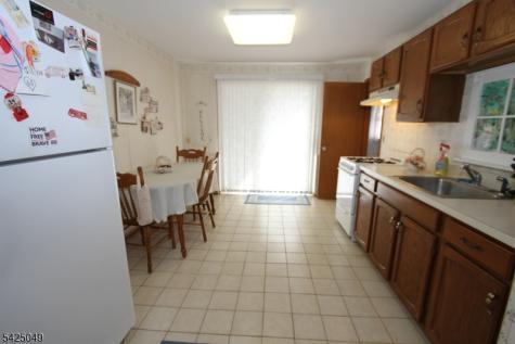 28 Taylor Lane Woodland Park NJ 07424