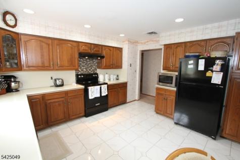 28 Taylor Lane Woodland Park NJ 07424
