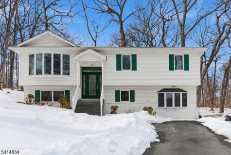 14 Marshall Trail Hopatcong NJ 07843