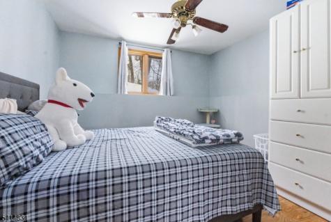 14 Marshall Trail Hopatcong NJ 07843