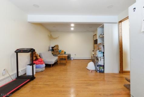 14 Marshall Trail Hopatcong NJ 07843