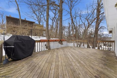 14 Marshall Trail Hopatcong NJ 07843