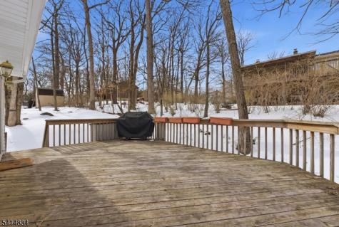 14 Marshall Trail Hopatcong NJ 07843