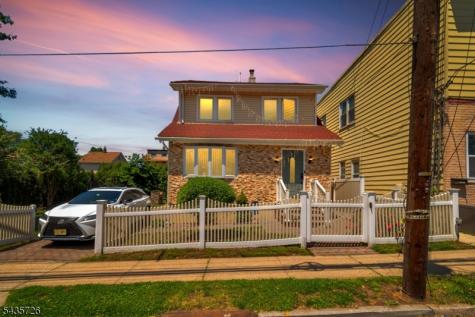 56 Ridgefield Avenue Ridgefield Park Village NJ 07660