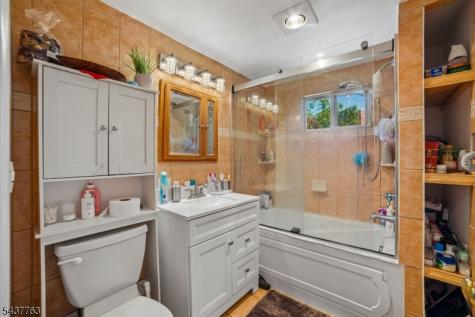 37 Stoll Street Netcong NJ 07857