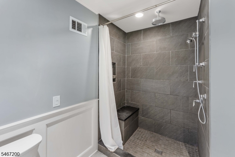 1170 Woodland Avenue Plainfield NJ 07060