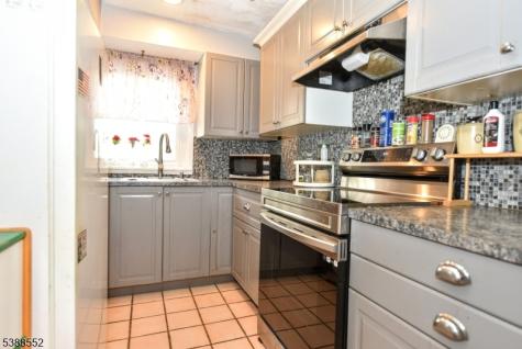 435 Northern Parkway Ridgewood Village NJ 07450