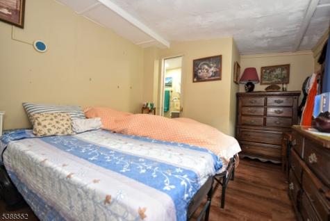 435 Northern Parkway Ridgewood Village NJ 07450