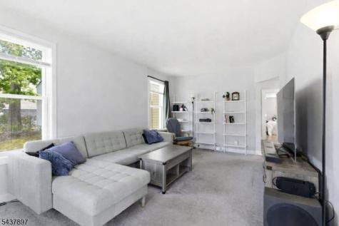 29 Gregory Avenue Morris NJ 07950