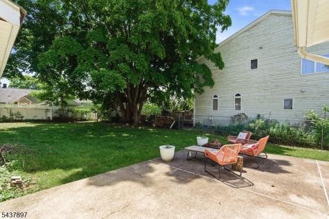29 Gregory Avenue Morris NJ 07950