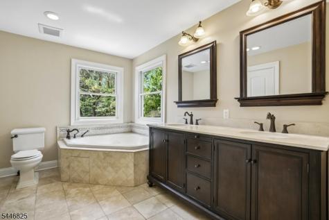 11 Fairwood Road Madison NJ 07940