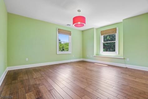 11 Fairwood Road Madison NJ 07940