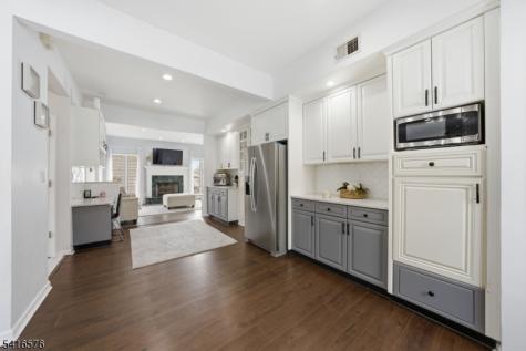 270 Baldwin Avenue Hasbrouck Heights NJ 07604
