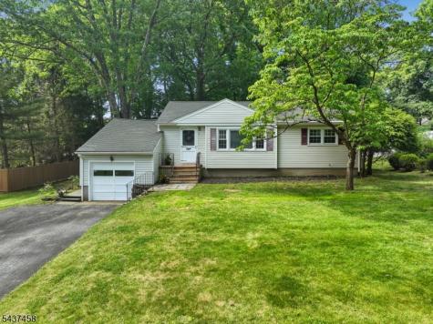 6 Cedar Terrace Randolph NJ 07869
