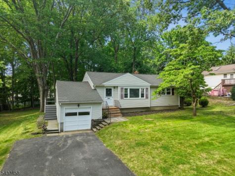 6 Cedar Terrace Randolph NJ 07869