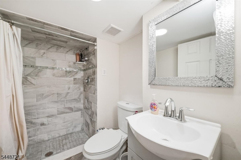 9 S Middaugh Street Somerville NJ 08876