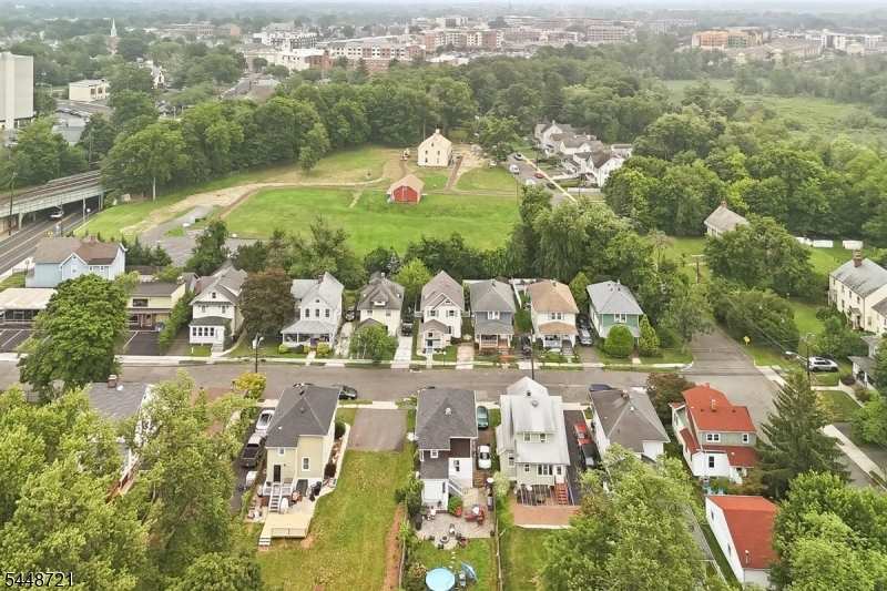 9 S Middaugh Street Somerville NJ 08876