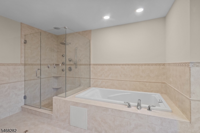 245 Kingsland Avenue Lyndhurst NJ 07071