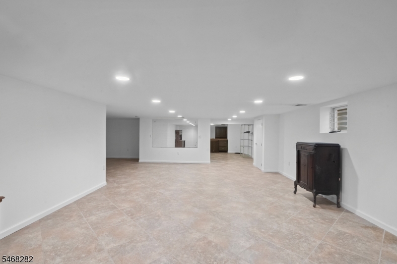 245 Kingsland Avenue Lyndhurst NJ 07071