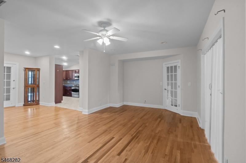 245 Kingsland Avenue Lyndhurst NJ 07071