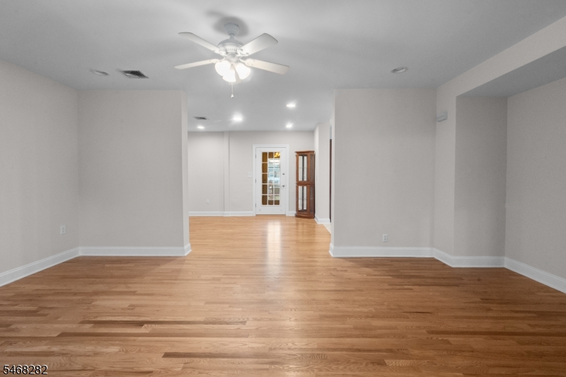 245 Kingsland Avenue Lyndhurst NJ 07071