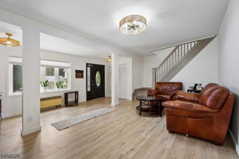 1027 Salem Avenue Hillside NJ 07205