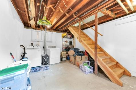 12 Coolidge Trail Hopatcong NJ 07843