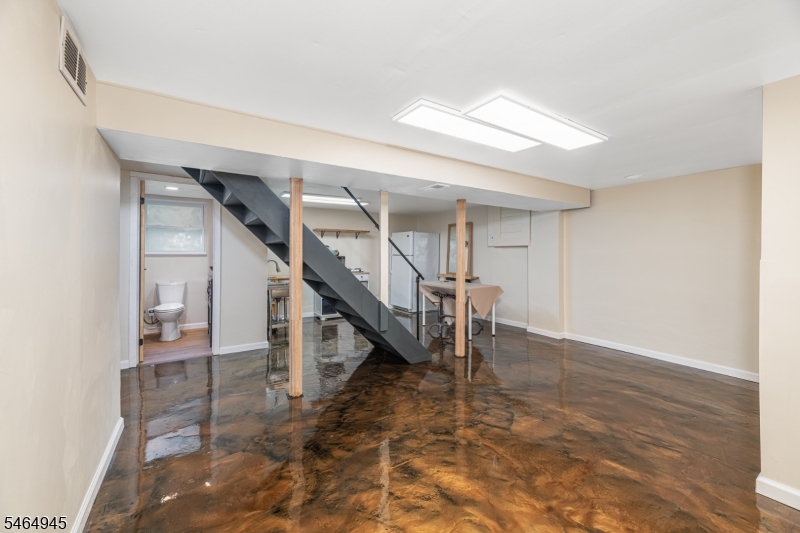 7 Fox Hill Drive Franklin NJ 07416