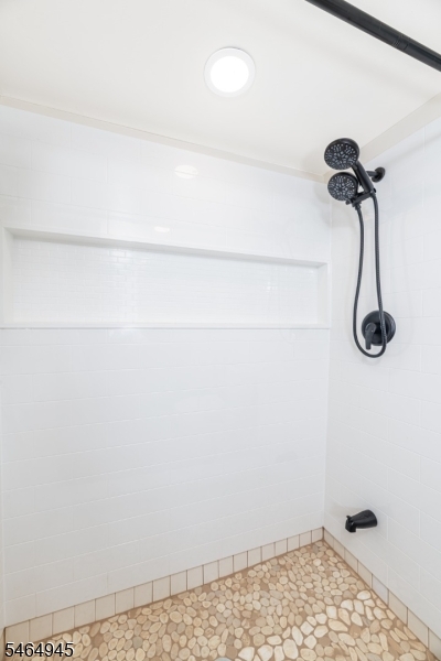 7 Fox Hill Drive Franklin NJ 07416