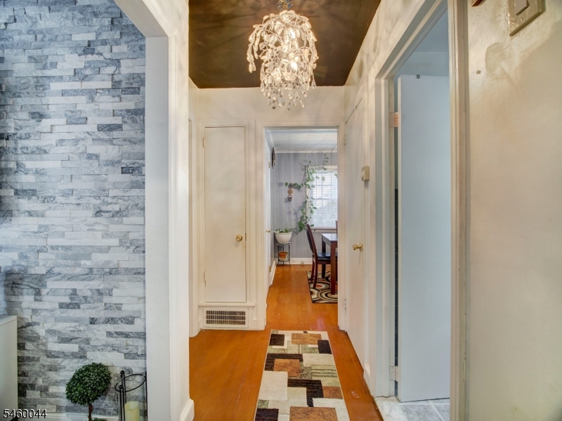 21 Columbia Avenue Kenilworth NJ 07033