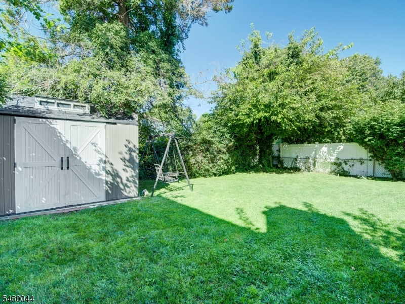 21 Columbia Avenue Kenilworth NJ 07033