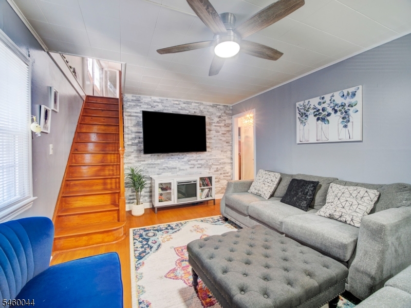 21 Columbia Avenue Kenilworth NJ 07033