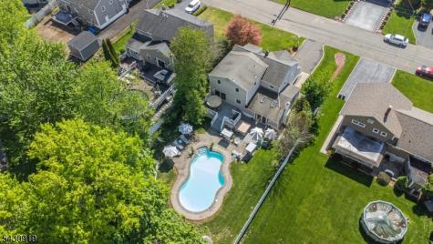 25 Meadow Drive Little Falls NJ 07424