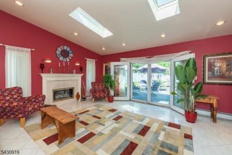 25 Meadow Drive Little Falls NJ 07424