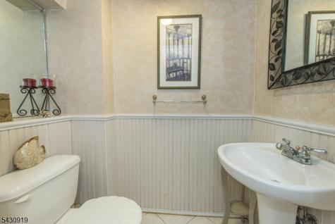 25 Meadow Drive Little Falls NJ 07424