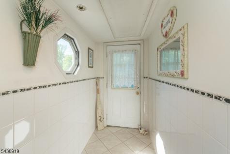 25 Meadow Drive Little Falls NJ 07424