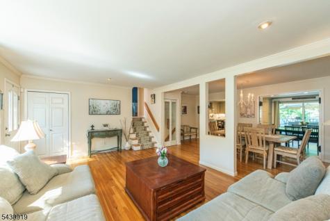 25 Meadow Drive Little Falls NJ 07424
