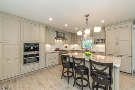 25 Meadow Drive Little Falls NJ 07424