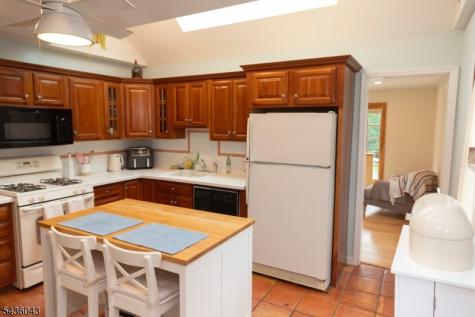 13 Sunset Drive Clark NJ 07066