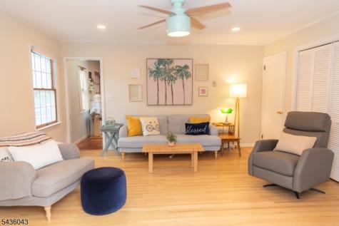 13 Sunset Drive Clark NJ 07066
