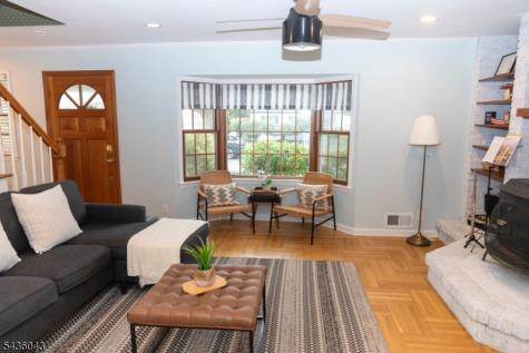 13 Sunset Drive Clark NJ 07066