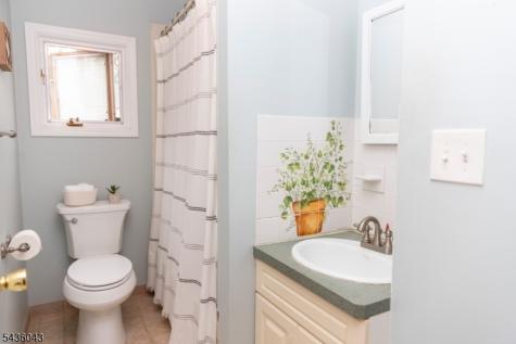 13 Sunset Drive Clark NJ 07066