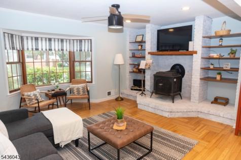 13 Sunset Drive Clark NJ 07066