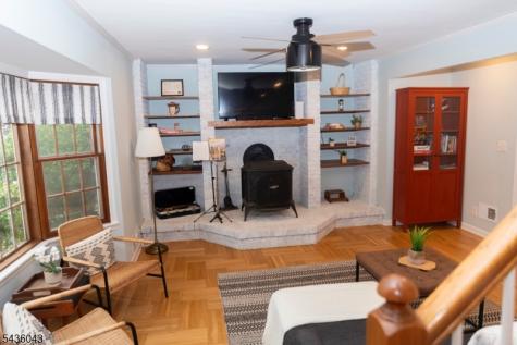 13 Sunset Drive Clark NJ 07066